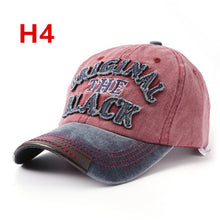 Load image into Gallery viewer, Retro Looks old Men's and women Baseball cap